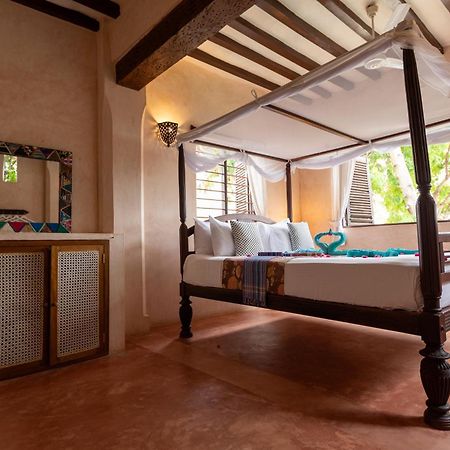 Banana House And Wellness Centre Hotel Lamu Exterior photo
