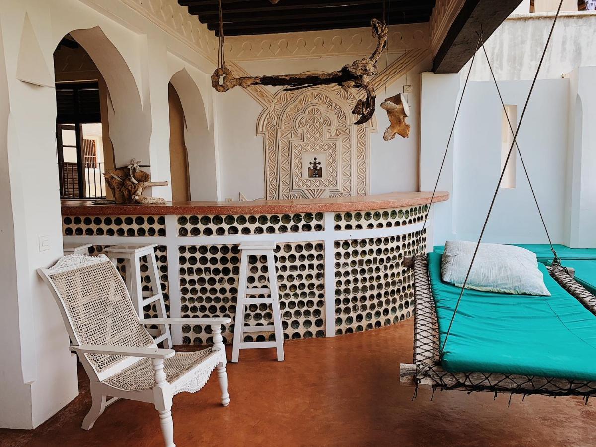 Banana House And Wellness Centre Hotel Lamu Exterior photo