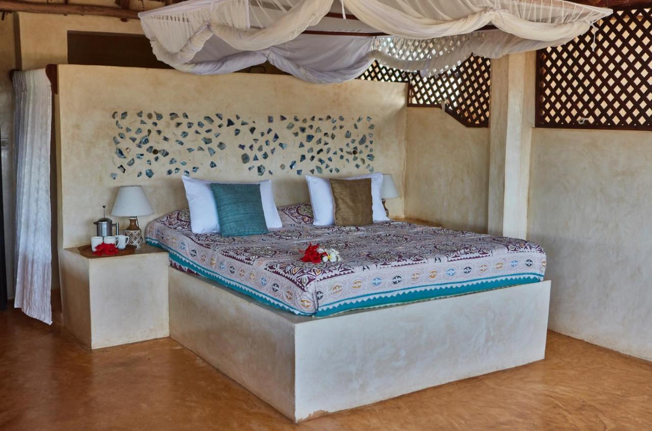 Banana House And Wellness Centre Hotel Lamu Exterior photo