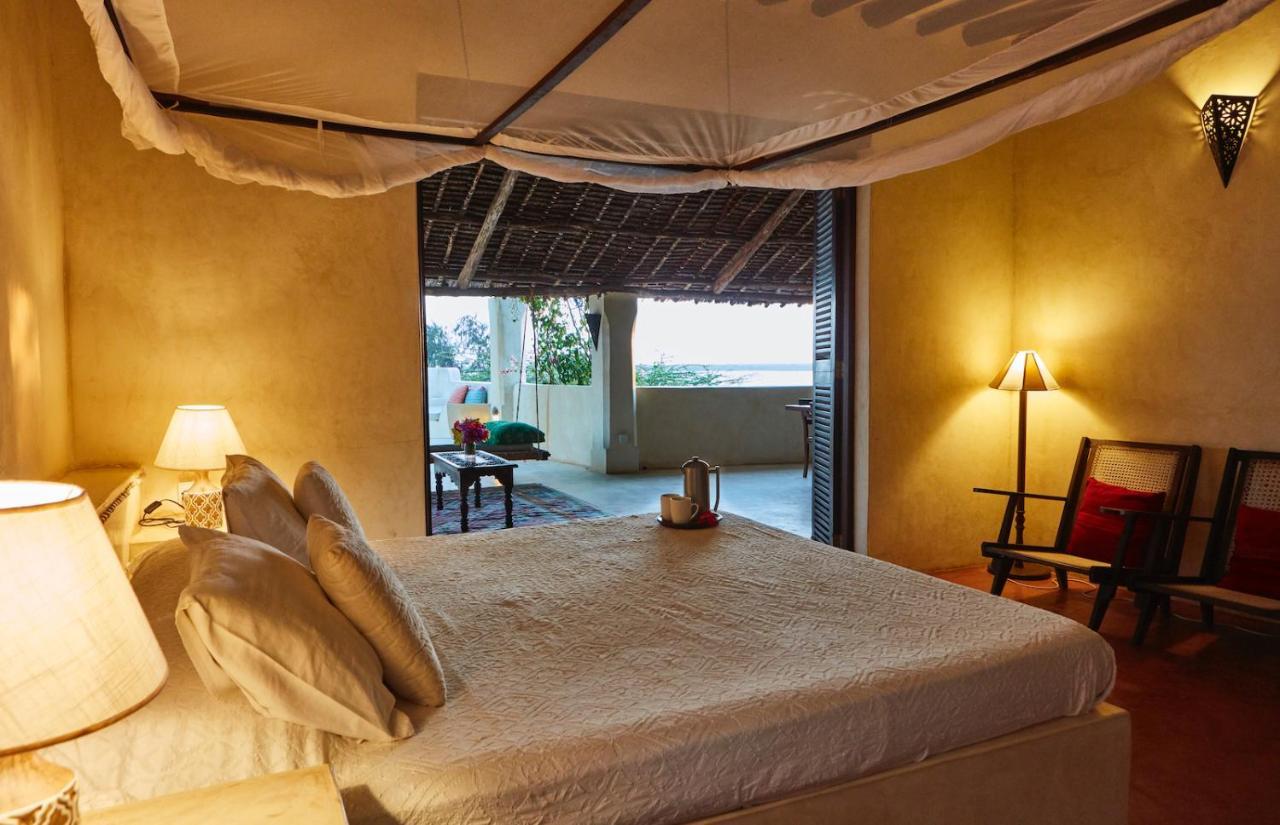 Banana House And Wellness Centre Hotel Lamu Exterior photo
